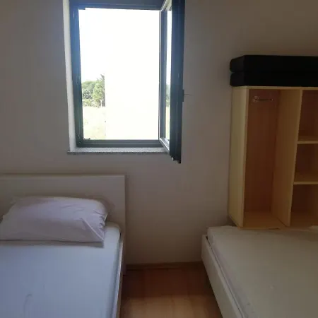 Iva/sepac Apartment *