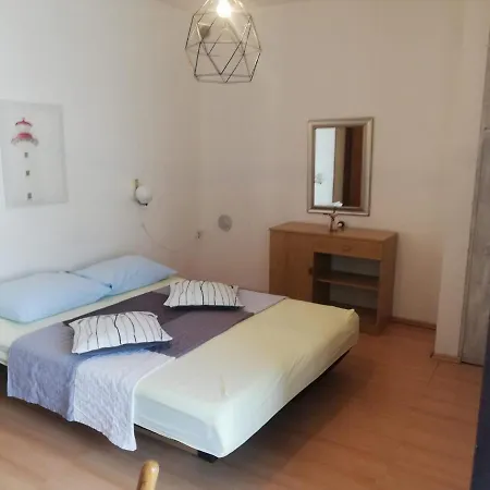 Iva/sepac Apartment